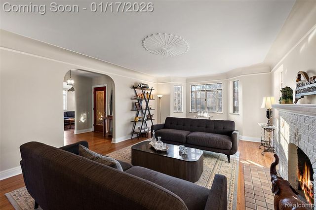 15716 Rosemont Avenue, Detroit, MI 48223