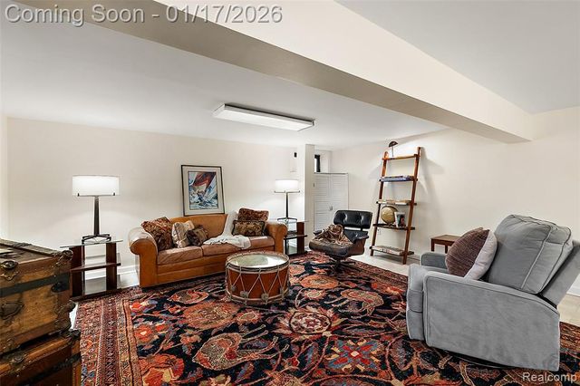 15716 Rosemont Avenue, Detroit, MI 48223