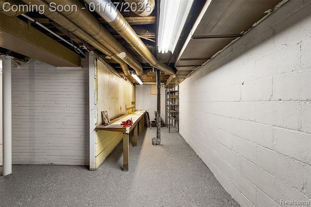 15716 Rosemont Avenue, Detroit, MI 48223