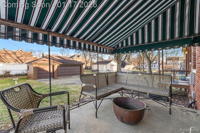 15716 Rosemont Avenue, Detroit, MI 48223