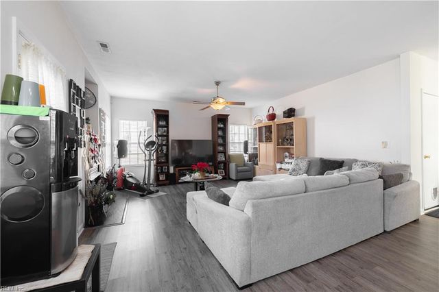 4944 Clifton ST, Chesapeake, VA 23321