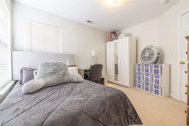 4944 Clifton ST, Chesapeake, VA 23321