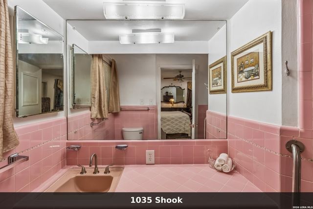 1035 SHOOK AVE, San Antonio, TX 78212