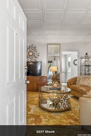 1035 SHOOK AVE, San Antonio, TX 78212