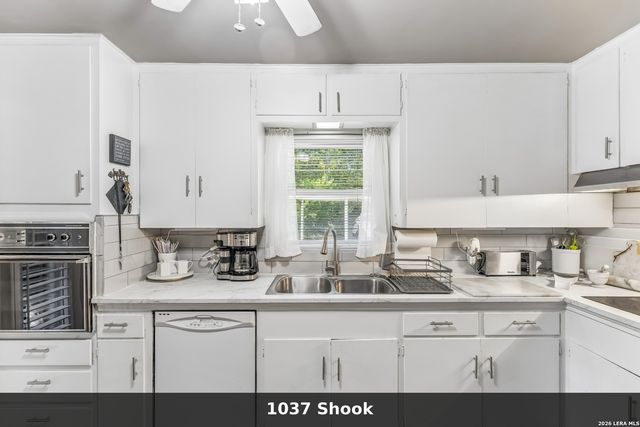 1035 SHOOK AVE, San Antonio, TX 78212