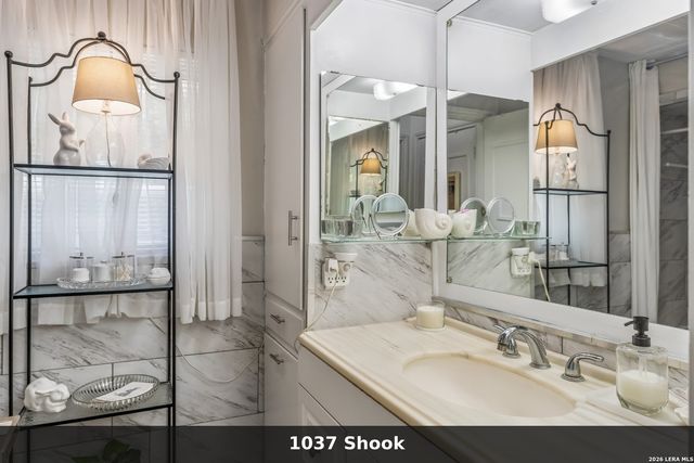1035 SHOOK AVE, San Antonio, TX 78212