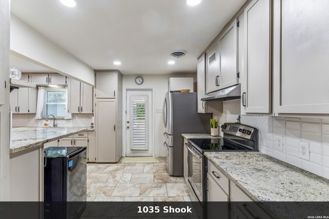 1035 SHOOK AVE, San Antonio, TX 78212