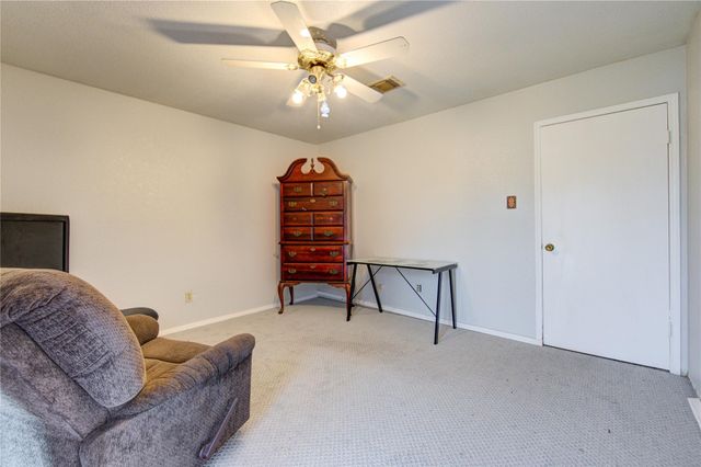 1403 Packsaddle Lane, Baytown, TX 77521