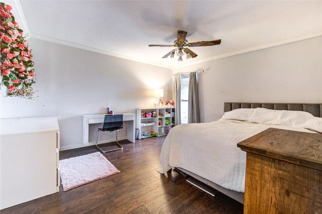 1403 Packsaddle Lane, Baytown, TX 77521