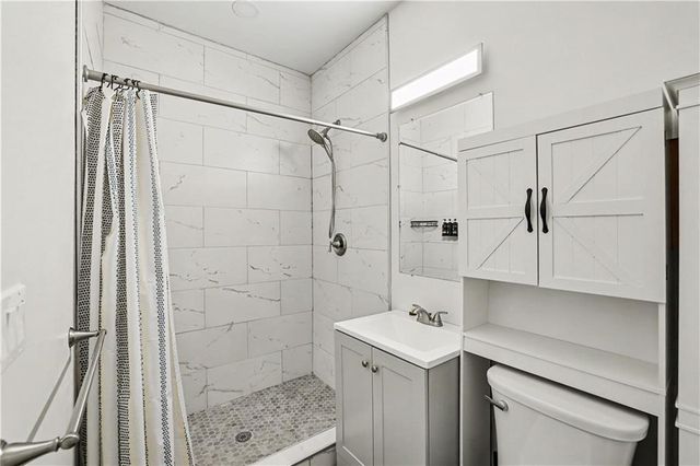 6720 Floyd Street, Overland Park, KS 66204