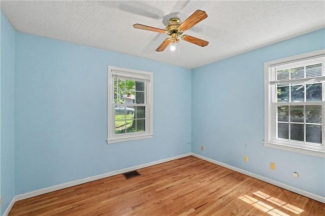 6720 Floyd Street, Overland Park, KS 66204