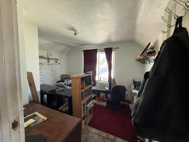 1740 Riverside Drive, Klamath Falls, OR 97601