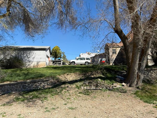 1740 Riverside Drive, Klamath Falls, OR 97601