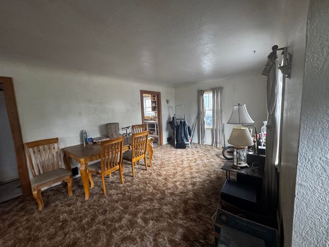 1740 Riverside Drive, Klamath Falls, OR 97601