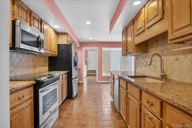 3 South Collins Terrace, Call Listing Agent, NY 12866