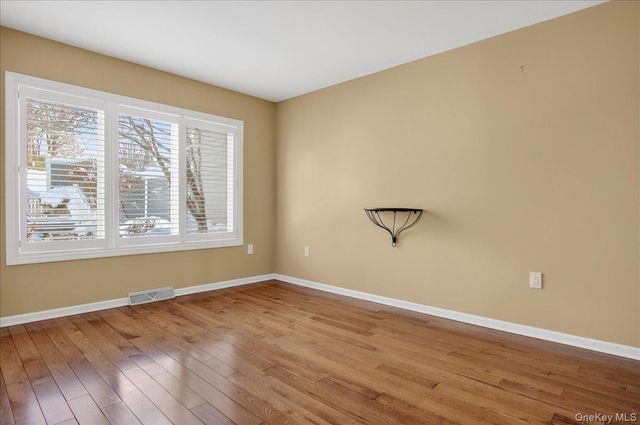 3 South Collins Terrace, Call Listing Agent, NY 12866