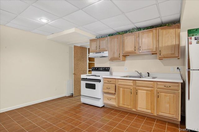 3 South Collins Terrace, Call Listing Agent, NY 12866