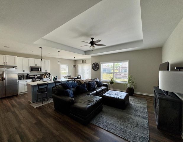 439 East STREET, Juneau, WI 53039