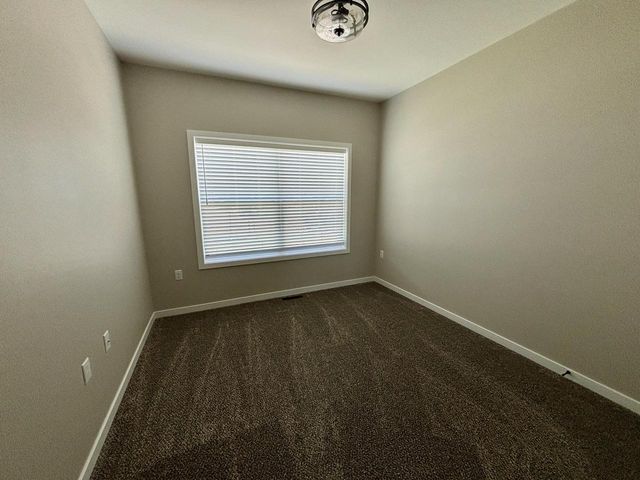 439 East STREET, Juneau, WI 53039