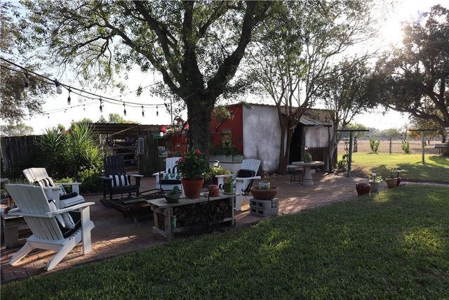 289 E County Road 2150, Kingsville, TX 78363