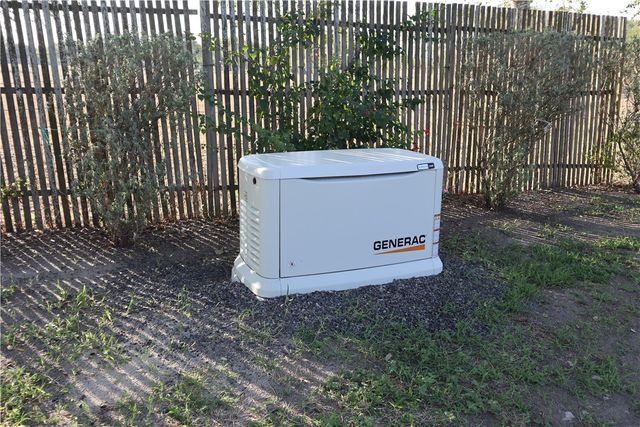 289 E County Road 2150, Kingsville, TX 78363