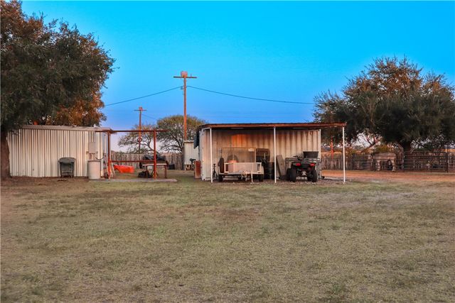 289 E County Road 2150, Kingsville, TX 78363