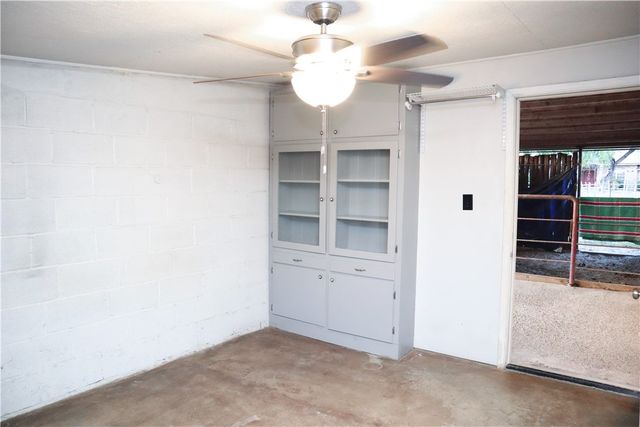 289 E County Road 2150, Kingsville, TX 78363