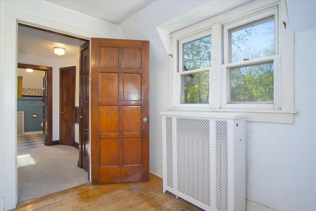 2303 Chamberlain Avenue, Madison, WI 53726