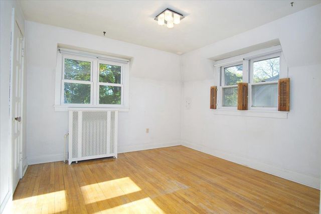 2303 Chamberlain Avenue, Madison, WI 53726