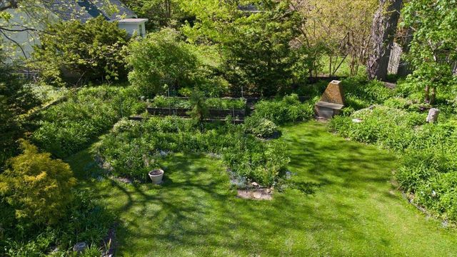 2303 Chamberlain Avenue, Madison, WI 53726