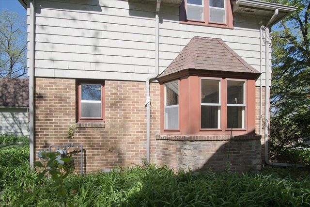 2303 Chamberlain Avenue, Madison, WI 53726