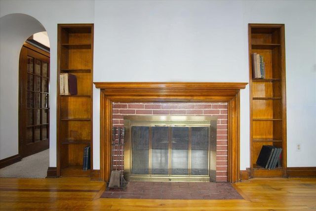 2303 Chamberlain Avenue, Madison, WI 53726