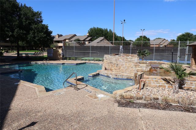 1108 Harwell Drive 1711, Arlington, TX 76011