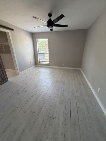 1108 Harwell Drive 1711, Arlington, TX 76011