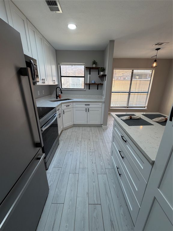 1108 Harwell Drive 1711, Arlington, TX 76011