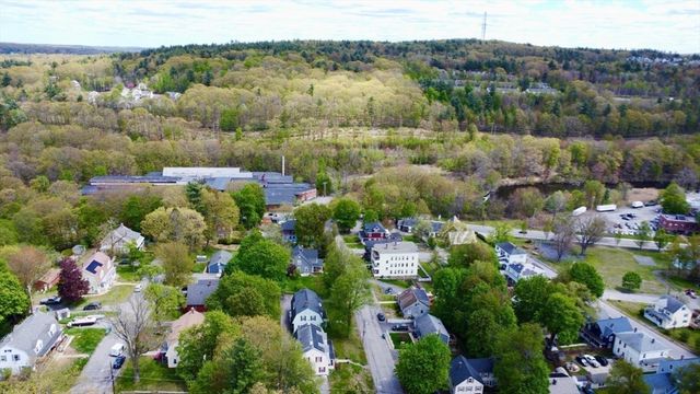 58-60 Ward St, Fitchburg, MA 01420