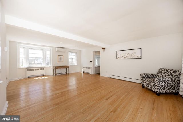 382 OAK DR, Harleysville, PA 19438