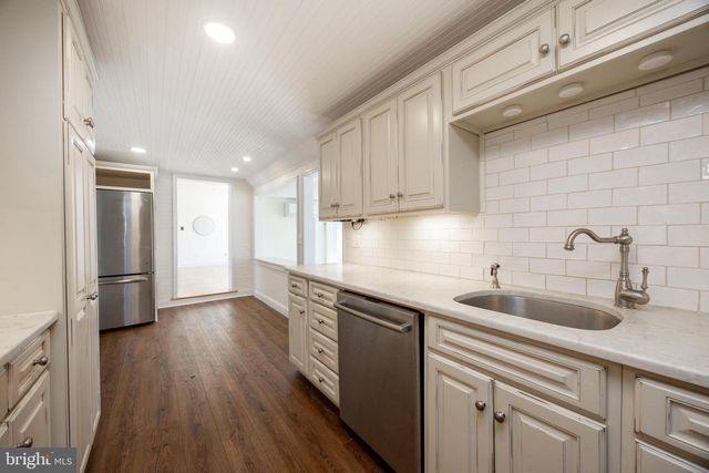 382 OAK DR, Harleysville, PA 19438