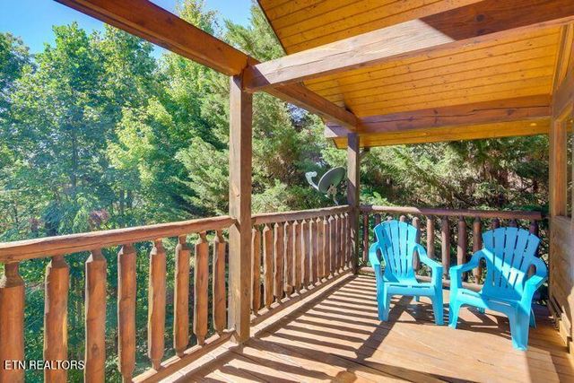 3572 Pebbles Mtn Way, Sevierville, TN 37862