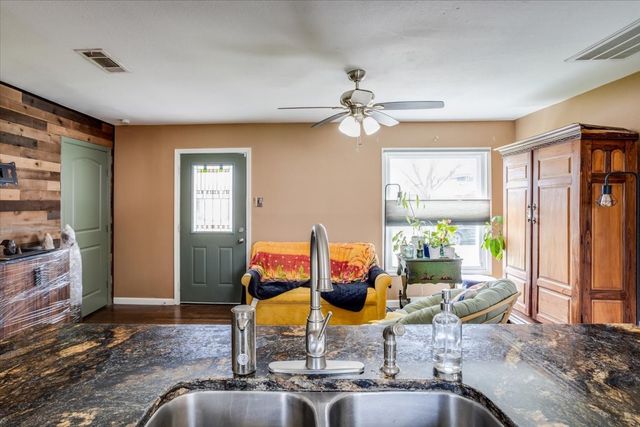 10518 Desdemona Drive, Dallas, TX 75228