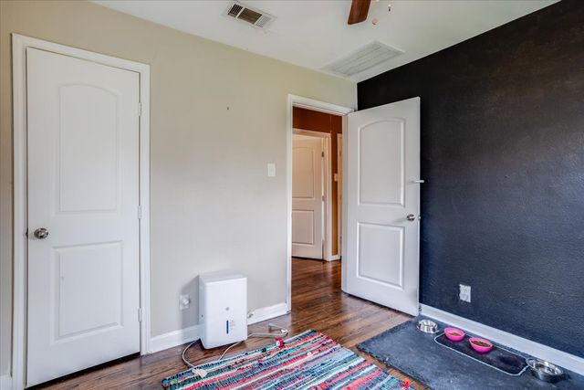 10518 Desdemona Drive, Dallas, TX 75228