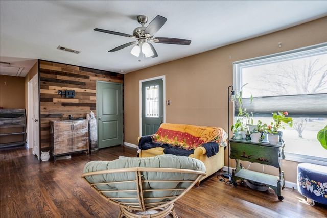 10518 Desdemona Drive, Dallas, TX 75228