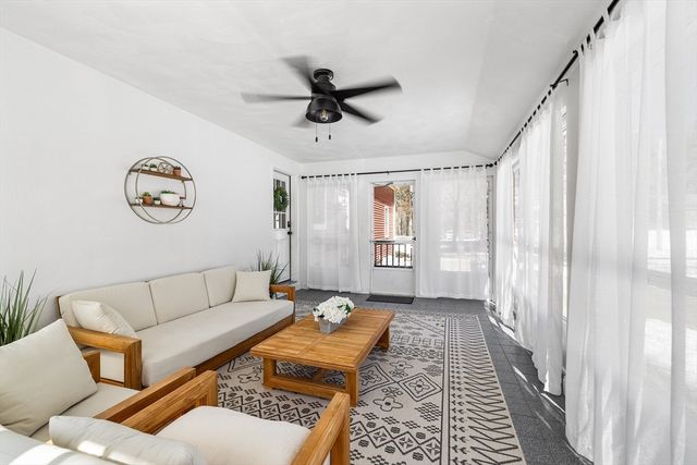 300 Woburn St, Wilmington, MA 01887