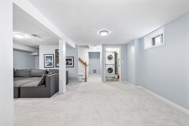 300 Woburn St, Wilmington, MA 01887