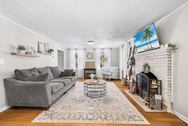 300 Woburn St, Wilmington, MA 01887