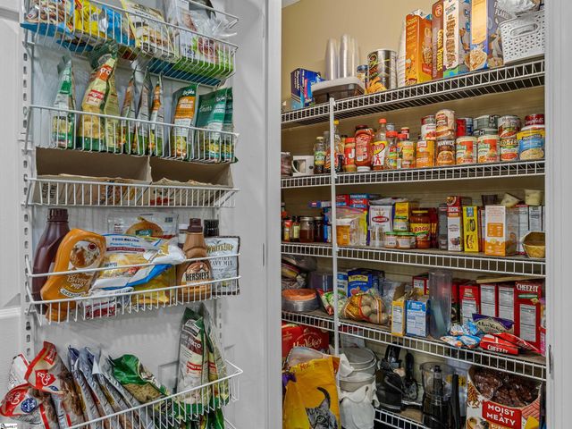 1915 Duncan Reidville Road, Duncan, SC 29334