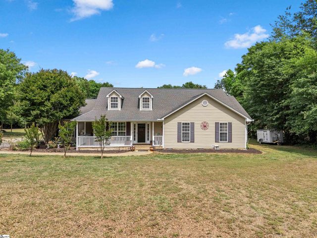 1915 Duncan Reidville Road, Duncan, SC 29334