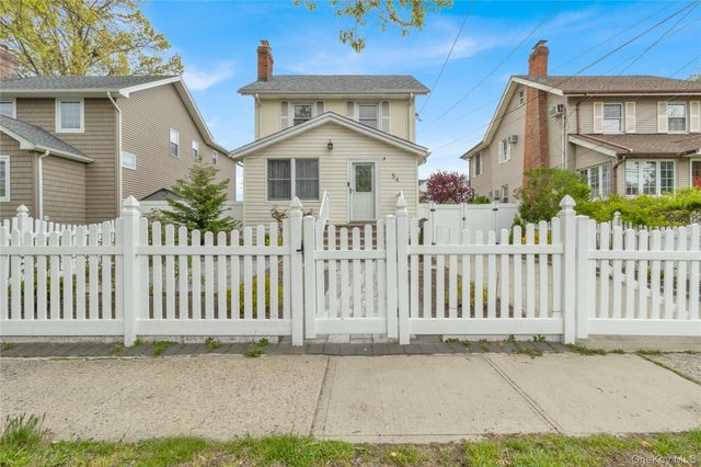 54 Perkins Avenue, Oceanside, NY 11572