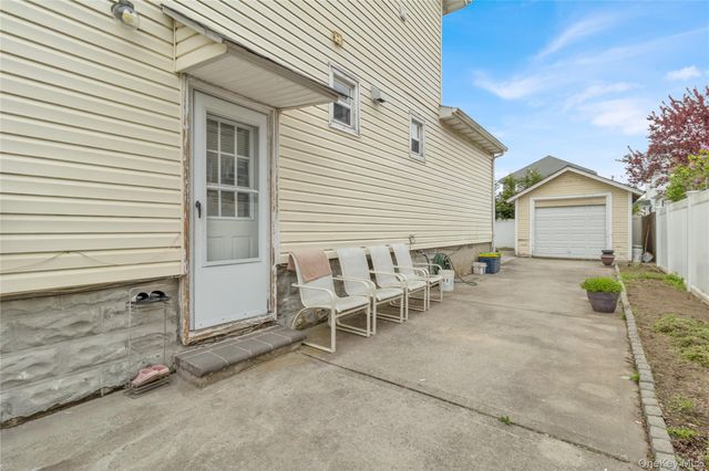 54 Perkins Avenue, Oceanside, NY 11572