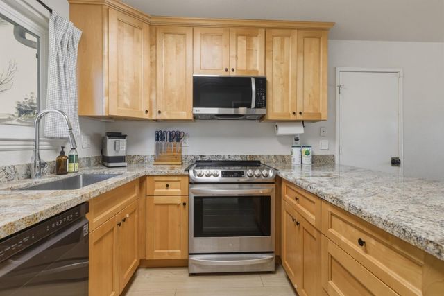 411 Grey Ghost Avenue, San Jose, CA 95111